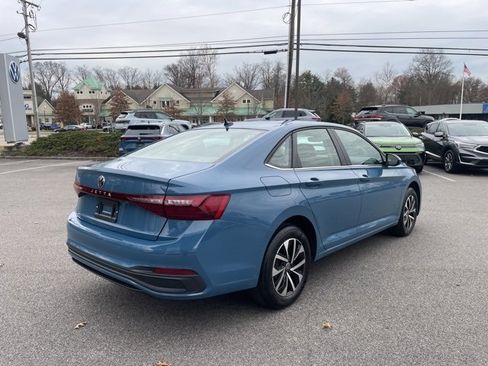 Certified 2025 Volkswagen Jetta S image 4