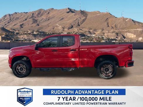 Used 2020 Chevrolet Silverado 1500 Custom w/ Custom Value Package RWD image 3