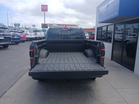 Used 2023 RAM 1500 Laramie AWD/4WD image 3