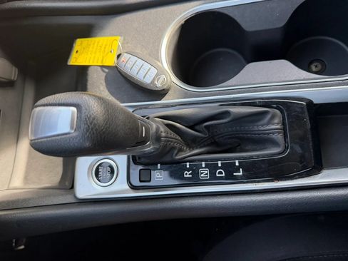 Used 2022 Nissan Altima 2.5 SV FWD image 49