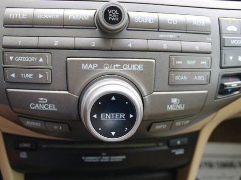 Used 2010 Honda Accord EX-L image 23