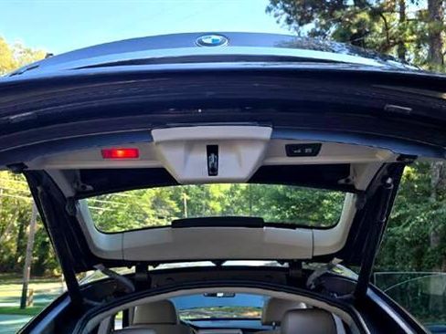 Used 2012 BMW 550i Gran Turismo w/ Driver Assistance Pkg image 13