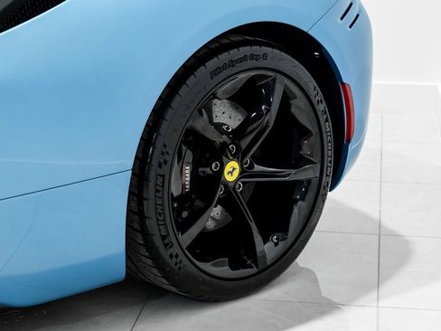 Used 2022 Ferrari SF90 Spider image 66