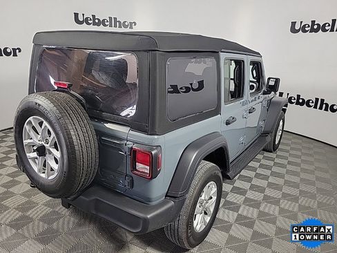 Used 2024 Jeep Wrangler Sport image 5