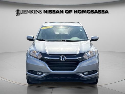 Used 2018 Honda HR-V EX-L image 3