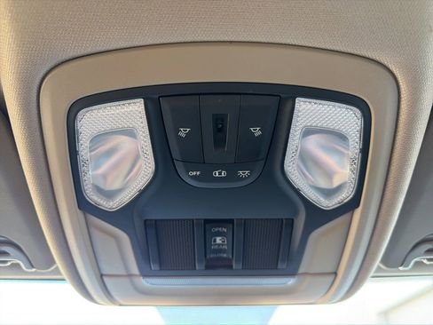 Used 2019 RAM 2500 Tradesman image 21