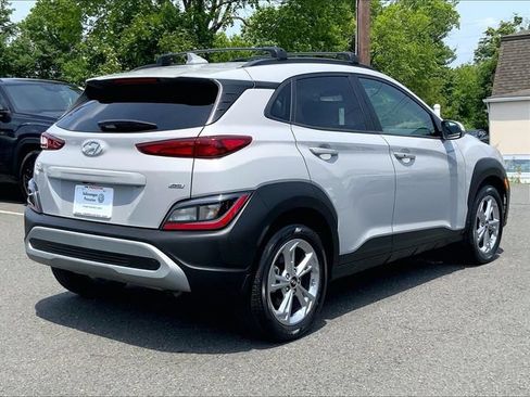 Used 2023 Hyundai Kona SEL AWD/4WD image 7