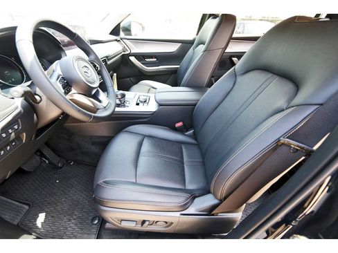 Certified 2026 MAZDA CX-90 3.3 Turbo w/ Preferred Package AWD/4WD image 11