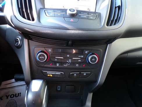 Used 2019 Ford Escape SEL AWD/4WD image 27