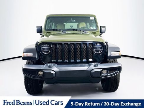 Used 2022 Jeep Wrangler Unlimited Sport AWD/4WD image 2