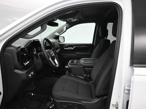 Used 2024 GMC Sierra 1500 Elevation AWD/4WD image 10