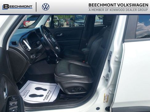Used 2018 Jeep Renegade Limited w/ UConnect 8.4 Nav Group AWD/4WD image 23