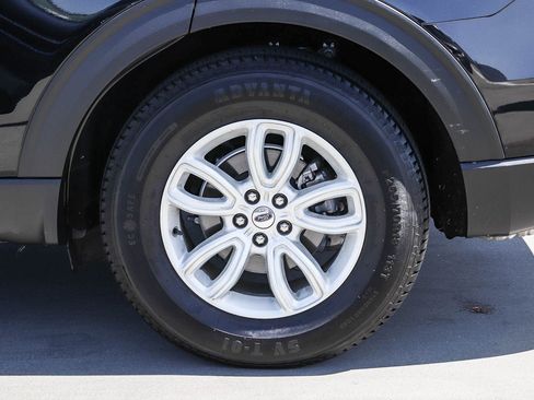 Used 2021 Ford Explorer 2WD image 10