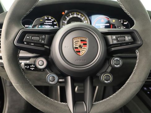 Used 2025 Porsche 911 GT3 RS image 21