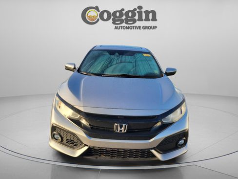Used 2018 Honda Civic EX image 10