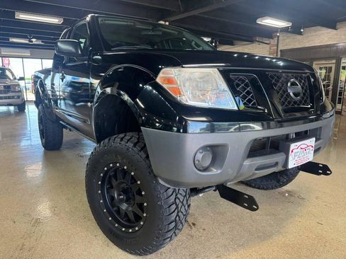 Used 2014 Nissan Frontier S RWD image 1