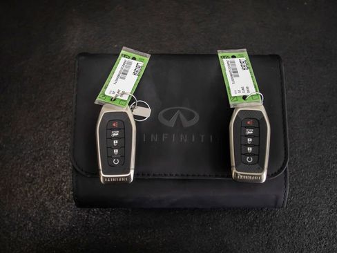 Used 2025 INFINITI QX80 Autograph w/ Autograph Exterior Package image 63