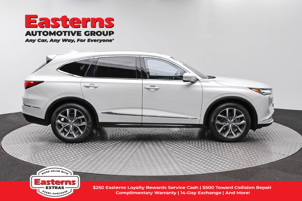Used 2023 Acura MDX w/ Technology Package AWD/4WD image 5