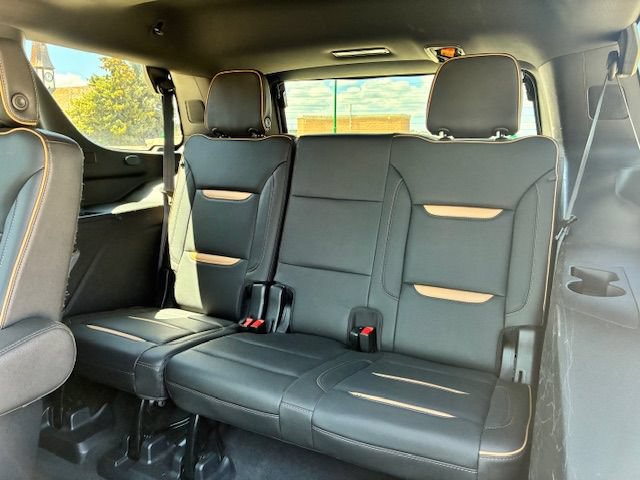 Used 2022 GMC Yukon AT4 w/ AT4 Premium Plus Package AWD/4WD image 21