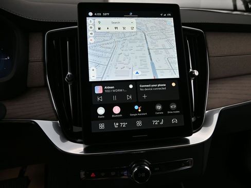 New 2025 Volvo XC90 T8 Core w/ Climate Package image 23