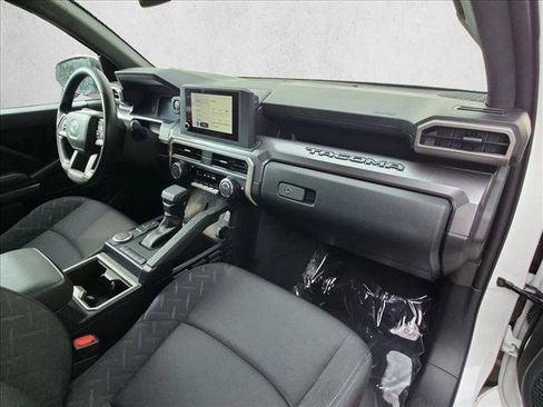 Used 2026 Toyota Tacoma SR5 RWD image 24