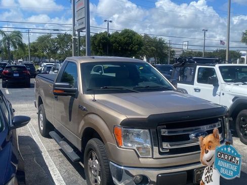 Used 2014 Ford F150 XLT w/ Equipment Group 301A Mid RWD image 3