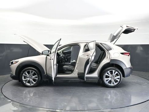 Used 2022 MAZDA CX-30 AWD 2.5 S w/ Select Package image 42