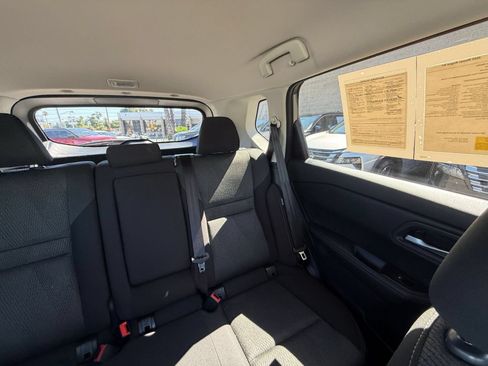 Used 2025 Kia K4 FWD image 39
