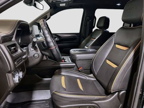 Used 2023 GMC Yukon XL AT4 w/ AT4 Premium Package AWD/4WD image 20