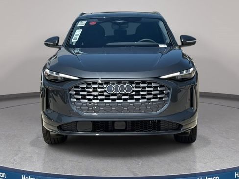 Certified 2025 Audi Q5 2.0T Premium Plus w/ Premium Plus image 2