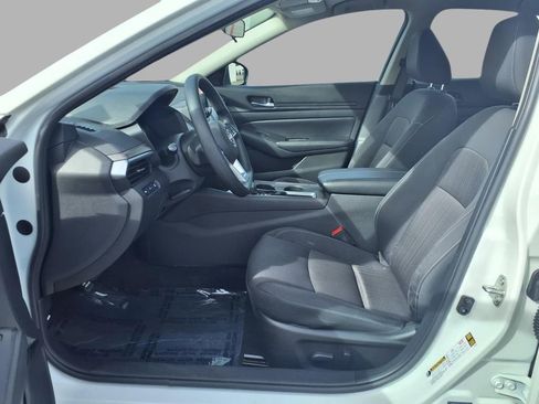 Certified 2025 Nissan Altima 2.5 SV image 18