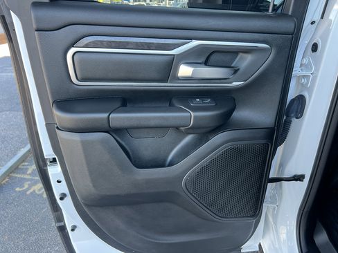 Used 2020 RAM 1500 Lone Star image 25