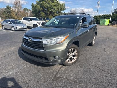 Used 2015 Toyota Highlander LE