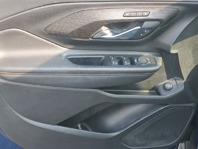 Certified 2020 GMC Terrain SLT w/ Preferred Package FWD image 15
