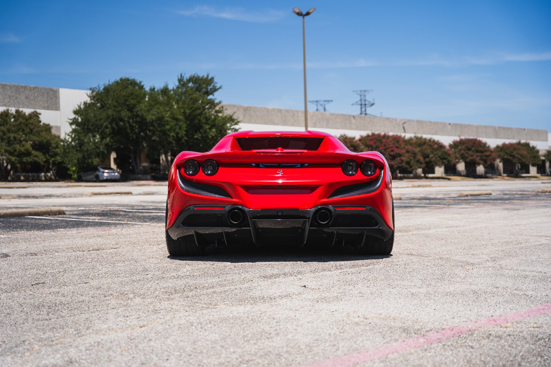 Used 2021 Ferrari F8 Tributo RWD image 30