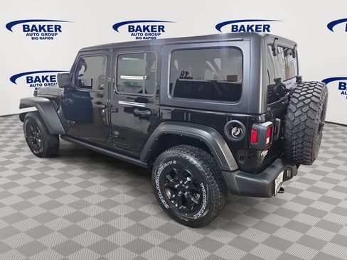 Used 2022 Jeep Wrangler Unlimited Sport AWD/4WD image 3