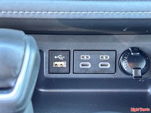 Certified 2024 Toyota Highlander LE AWD/4WD image 26