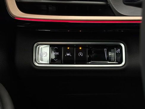 New 2026 Buick Envision Sport Touring image 21