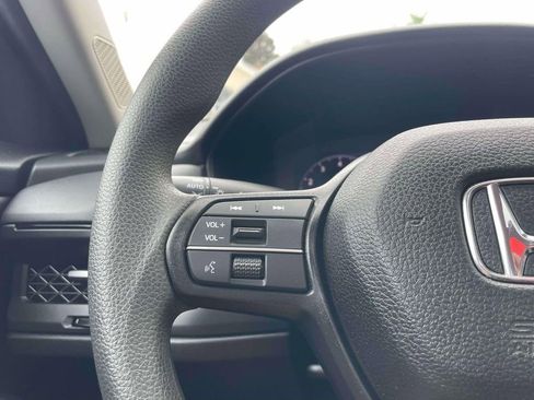 Certified 2024 Honda Accord EX image 21