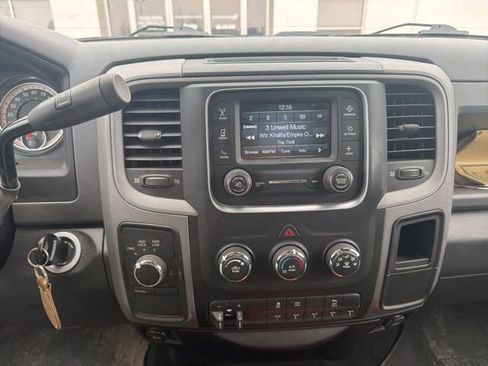 Used 2017 RAM 2500 Tradesman w/ Chrome Appearance Group image 7