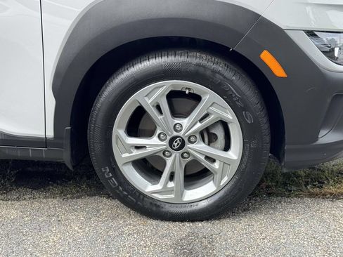 Certified 2023 Hyundai Kona SEL w/ Convenience Package AWD/4WD image 8