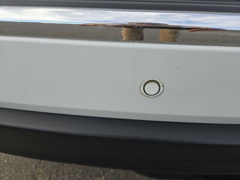 Used 2020 Jeep Grand Cherokee Limited w/ Luxury Group II image 11