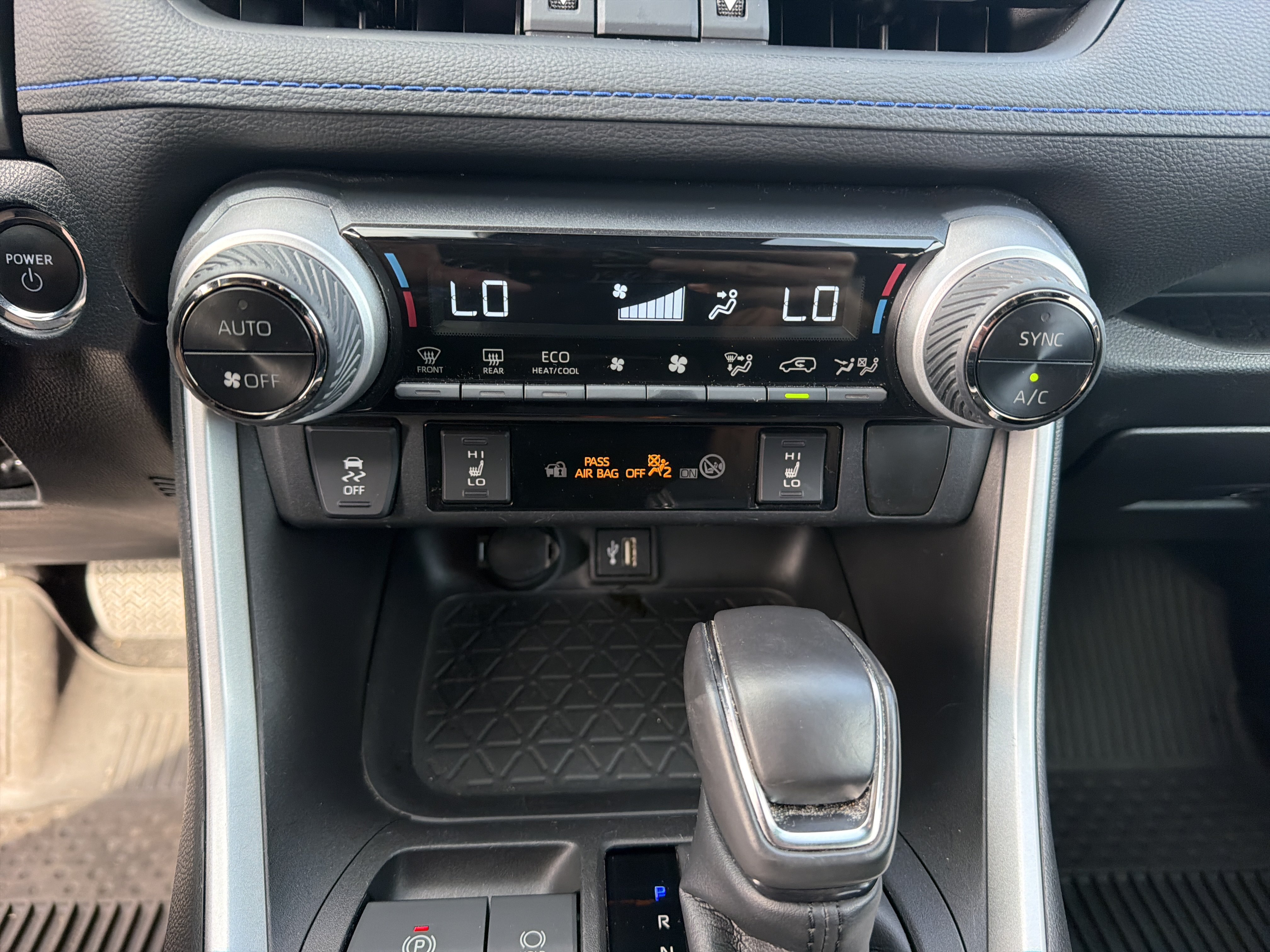 Used 2023 Toyota RAV4 XSE w/ XSE Grade Weather Package AWD/4WD image 23