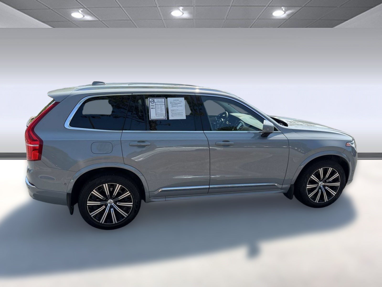 Certified 2024 Volvo XC90 B6 Plus w/ Protection Package Premier AWD/4WD image 8