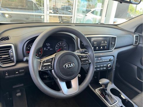 Used 2020 Kia Sportage LX FWD image 23