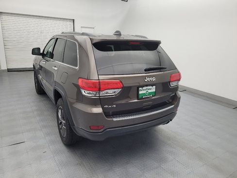 Used 2018 Jeep Grand Cherokee Limited AWD/4WD image 6