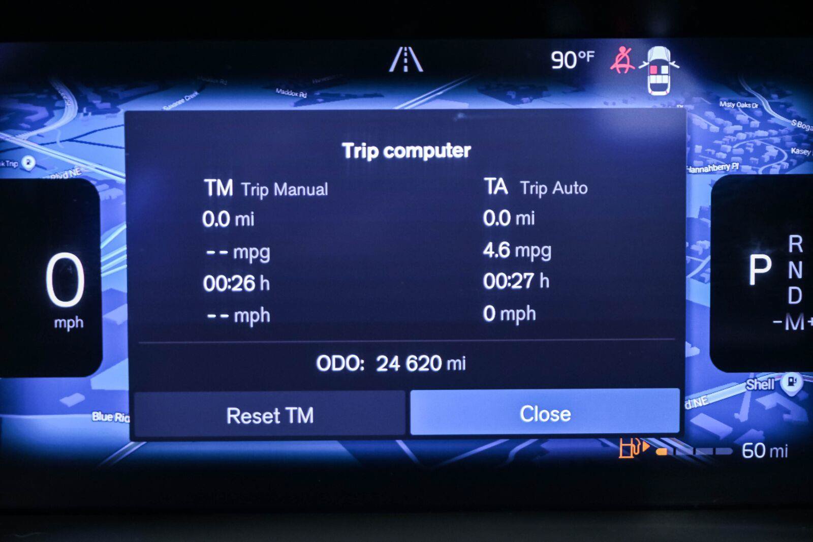 Used 2024 Volvo XC40 B5 Plus w/ Protection Package Premier AWD/4WD image 12