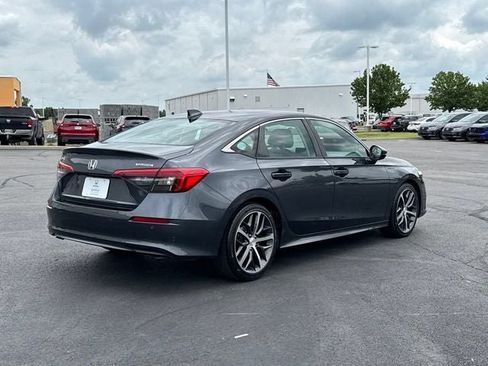 Used 2024 Honda Civic Touring image 6