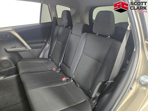 Used 2014 Toyota RAV4 LE FWD image 15