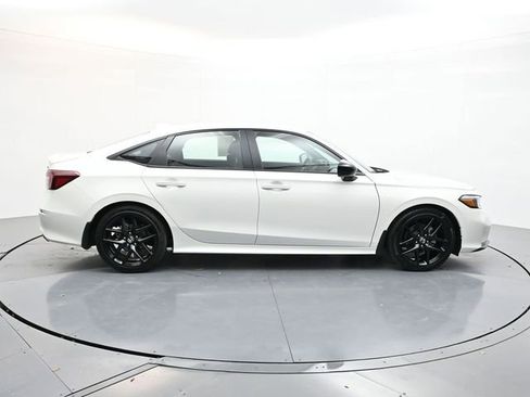 Used 2025 Honda Civic Sport image 5